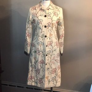 Fork embroidered long-sleeve overcoat